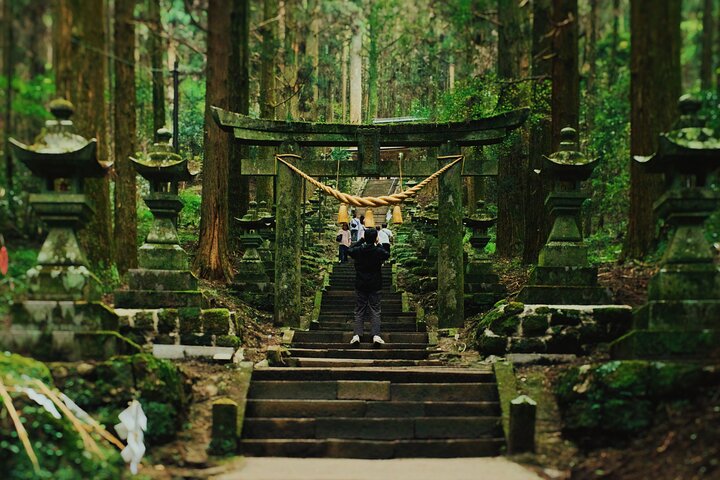 From Kumamoto : Mt.Aso and Takachiho All-inclusive Private Tour