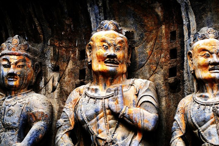 All Inclusive Private Day Tour to Shaolin Temple and Longmen Grottoes from Zhengzhou