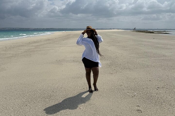 Full Day NAKUPENDA SANDBANK and STONE TOWN ( Lunch included )