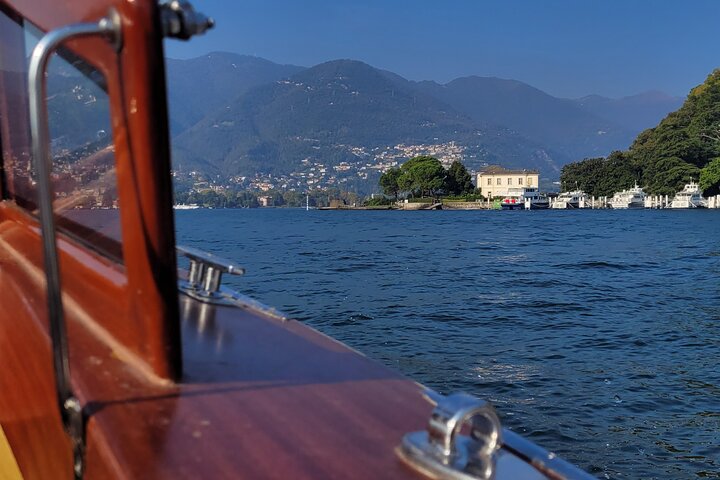 Lake Como Premium Shared Boat Tour • 1 Hour Shared Tour