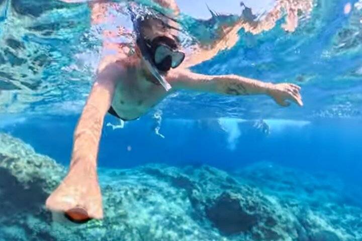 Explore Mani by boat - rent a boat in Kardamili (no licence)