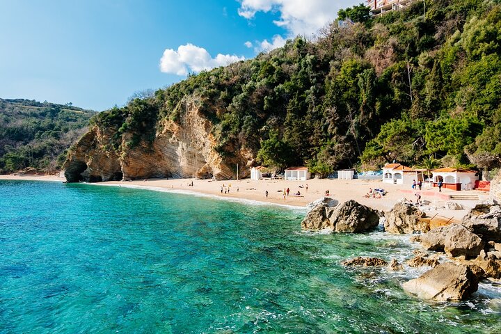Tirana: Day Tour to Montenegro, Budva and Sveti Stefan