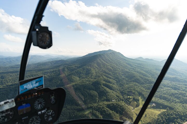 Helicopter Ride Over Pigeon Forge and Bluff Mountain