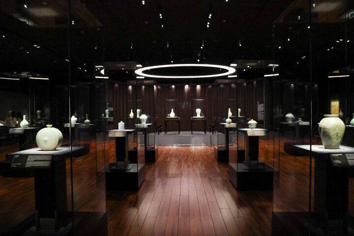 Daegu's Top Attractions on a private tour with a Licensed guide