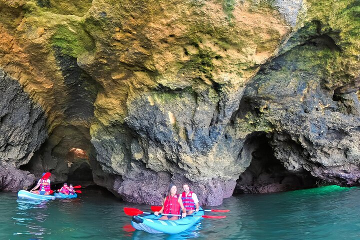Benagil Kayak Tour: Famous & Hidden Caves – Small Groups