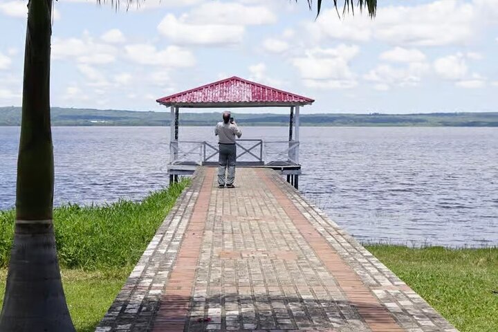 Asuncion : Route of the Lake and Paraguayan Culture by Auto
