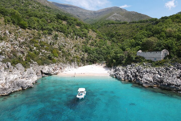 Dhermi Boat Tour to Grama Bay Blue Gem Cave and Swim Snorkeling