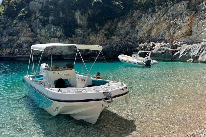 Dhermi Boat Tour to Grama Bay Blue Gem Cave and Swim Snorkeling
