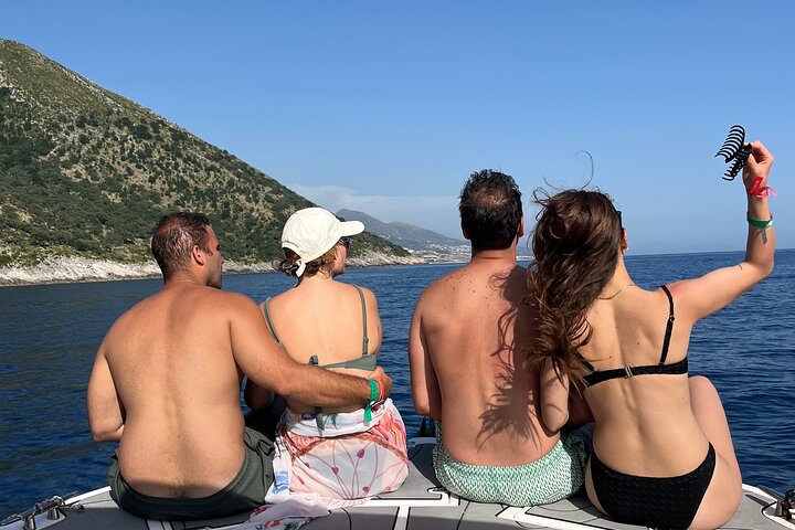 Dhermi Boat Tour to Grama Bay Blue Gem Cave and Swim Snorkeling