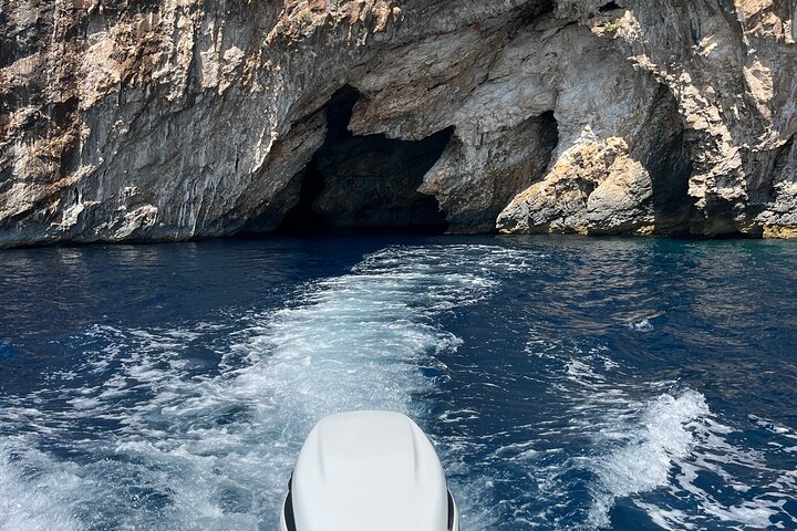 Dhermi Boat Tour to Grama Bay Blue Gem Cave and Swim Snorkeling