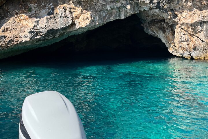 Dhermi Boat Tour to Grama Bay Blue Gem Cave and Swim Snorkeling
