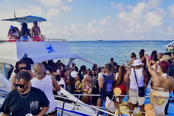 #1 Punta Cana Hip Hop Adults Only Party Boat with Open Bar & DJ