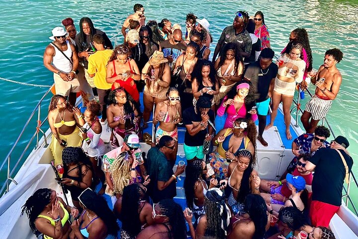 #1 Punta Cana Hip Hop Adults Only Party Boat with Open Bar & DJ