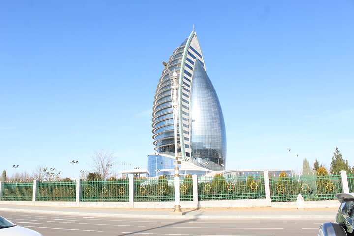 Full Day Guided City Tour of Ashgabat