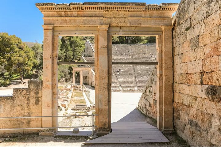 Epidaurus Premier Experience – Legends & Leisure