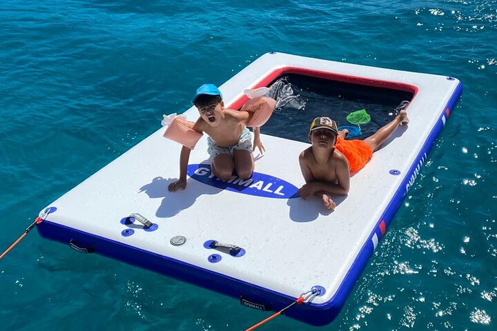 Visit of Marseille and Friuli Archipelago in Catamaran