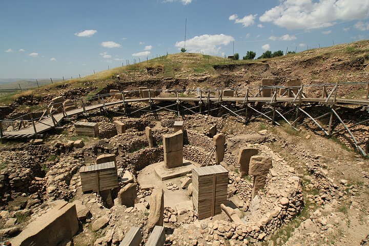 2 Day Gobeklitepe & Sanliurfa Tour from Istanbul (All-Inclusive)