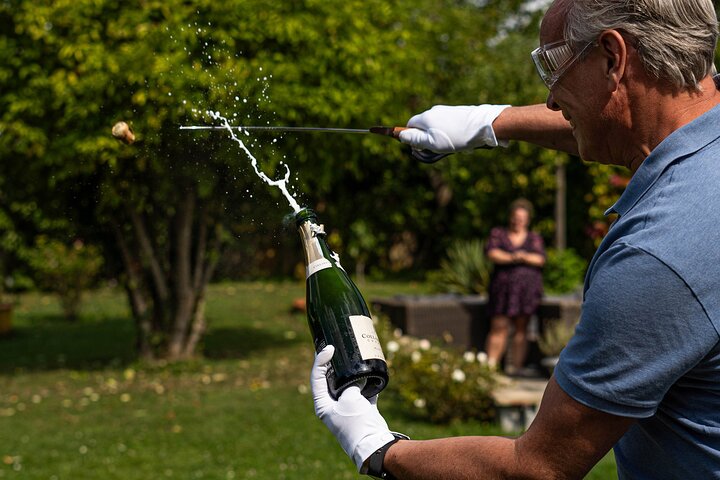 Champagne Sabrage Tasting Workshop near Épernay