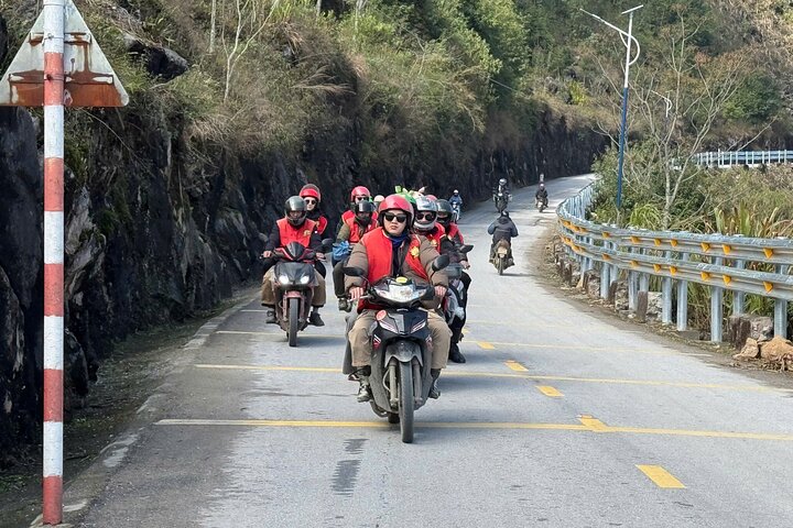 Half Day Motorbike Visit to Sapa Places