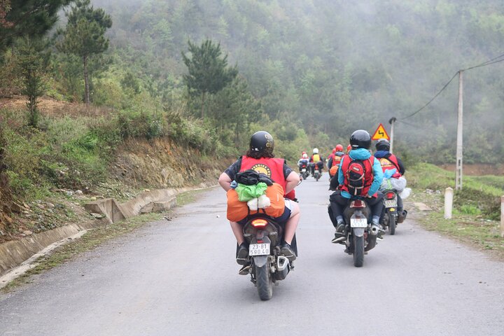 Half Day Motorbike Visit to Sapa Places