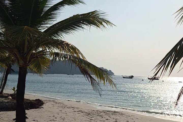 Sihanoukville Cruise Shore Excursion for Food Lovers