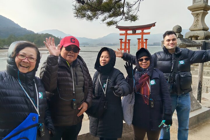 Hiroshima and Miyajima 1 Day Bus Tour With lunch
