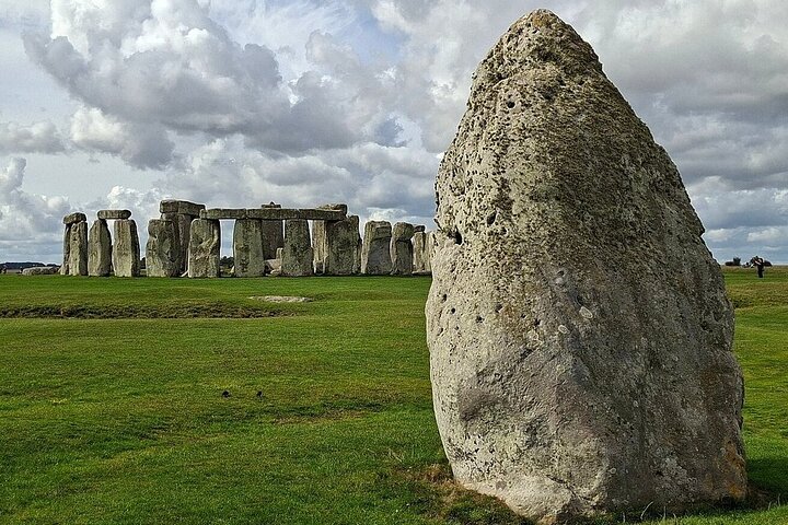 Portland Port to Stonehenge Ancient Stone Circle