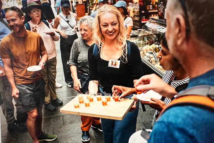 Original Copenhagen food tour: 8 tastings, full meal & VIP access