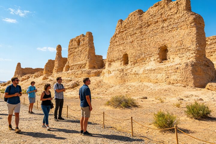 Dunhuang Private Day Tour: Yumen Pass, Han Great Wall Ruins and Yadan Ghost City