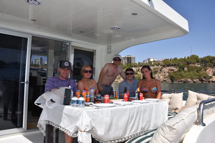 Antalya Private Yacht Tour with Lunch and Transfers