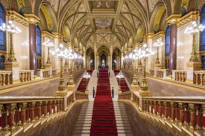 Hungarian Parliament Audio Guided Tour