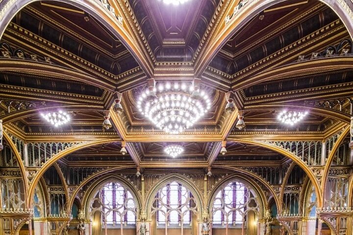 Hungarian Parliament Audio Guided Tour