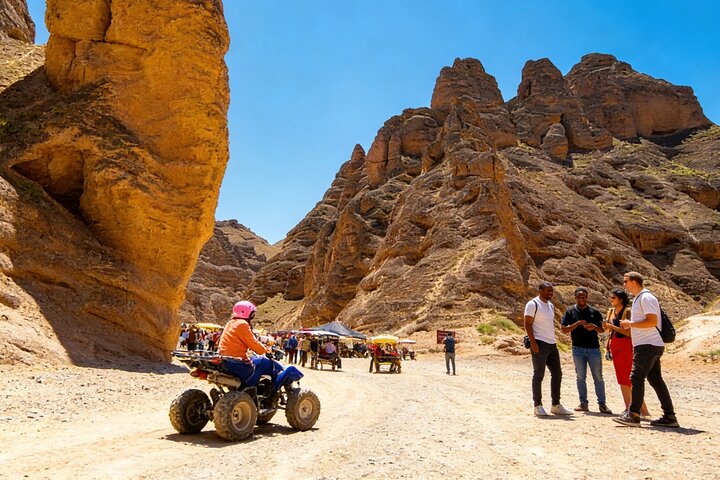 Lanzhou Private Day Tour to Yellow River Stone Forest