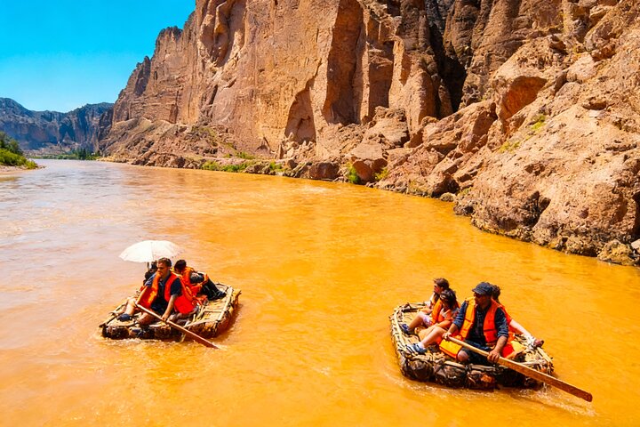 Lanzhou Private Day Tour to Yellow River Stone Forest