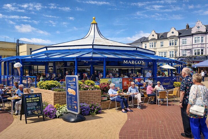 Cardiff: South Wales Cliffs, Beaches & Castles Day Tour
