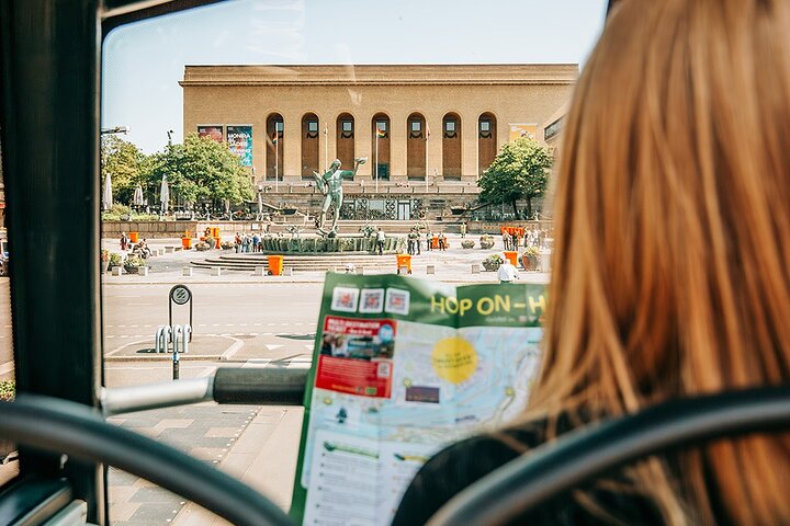 24h Gothenburg Hop-On Hop-Off Tour by Bus and Boat