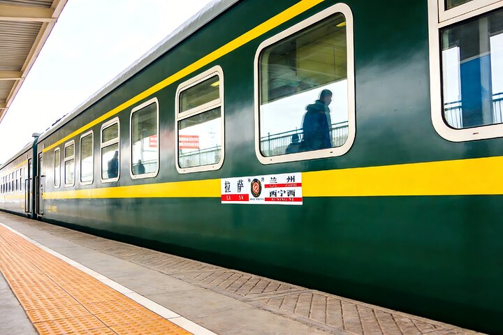 Private Arrival Transfer from Xining Railway Station Transfer to Hotel