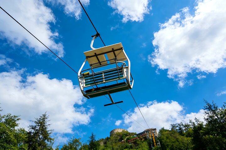 Qingdao Private Day Trip to Mutianyu Great Wall with Cable Car or Toboggan Ride