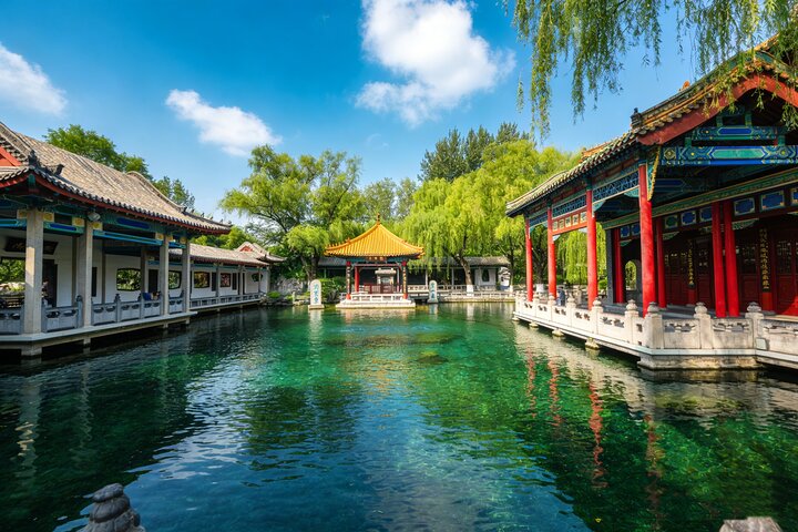 4 Hour Jinan Private Walking Tour to Baotu Spring and Surroundings