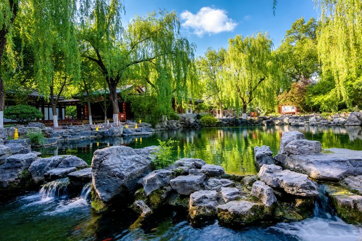4 Hour Jinan Private Walking Tour to Baotu Spring and Surroundings