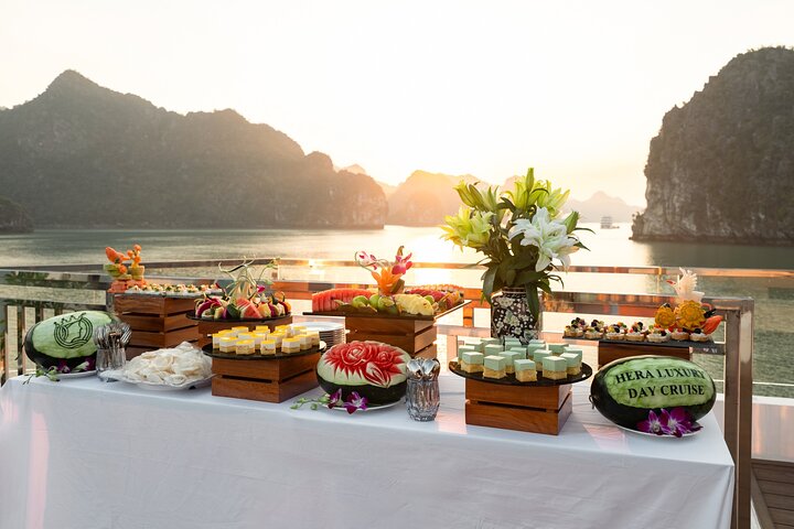 Halong Bay - Hera Cruise - All Inclusive Multi Days Tour