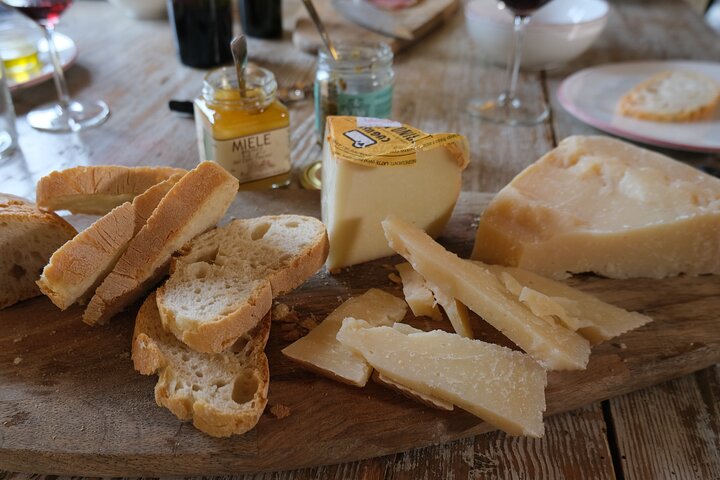 Pecorino di Pienza cheese tour