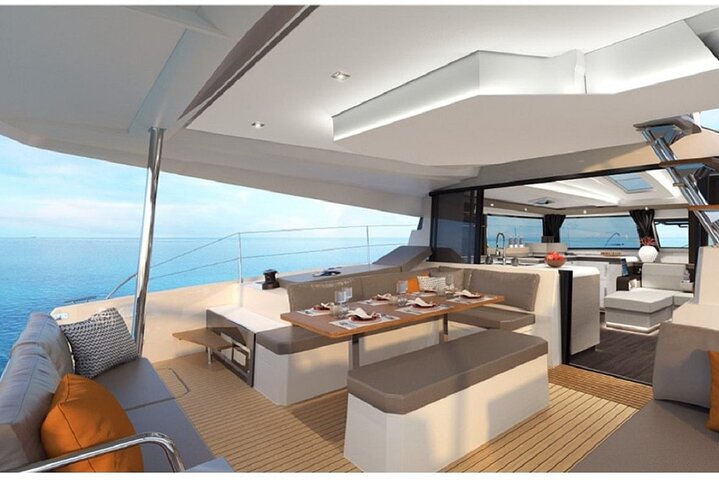 Visit of Marseille and Friuli Archipelago in Catamaran