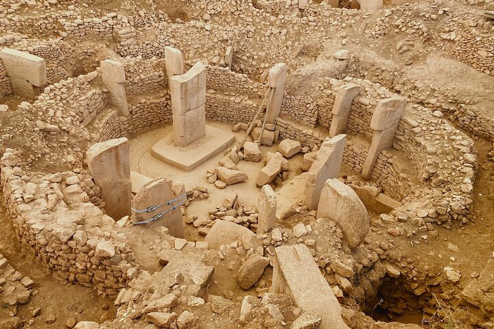 2 Day Gobeklitepe & Sanliurfa Tour from Istanbul (All-Inclusive)