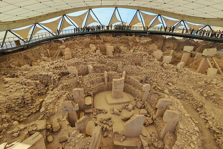 2 Day Gobeklitepe & Sanliurfa Tour from Istanbul (All-Inclusive)