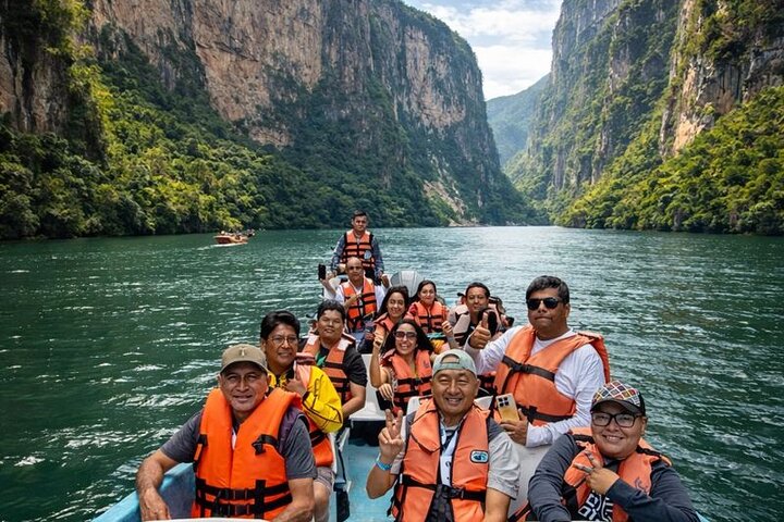 Canyon of the Sump Tour : by Boat, Viewpoints and Chiapa de Corzo