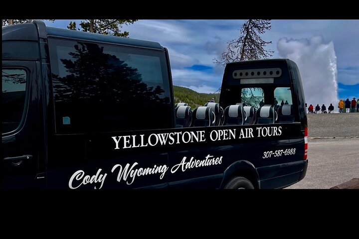 250th Celebration Yellowstone Open Air Tour W/Deals,lunch & Gifts