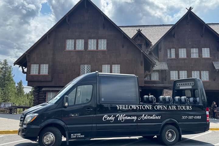 250th Celebration Yellowstone Open Air Tour W/Deals,lunch & Gifts