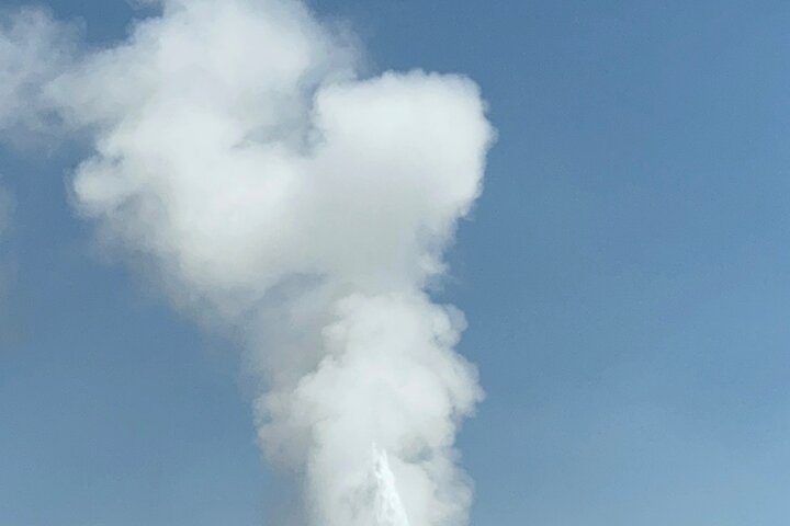 250th Celebration Yellowstone Open Air Tour W/Deals,lunch & Gifts