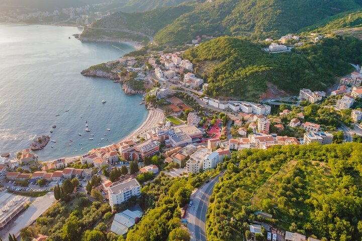 Tirana: Day Tour to Montenegro, Budva and Sveti Stefan